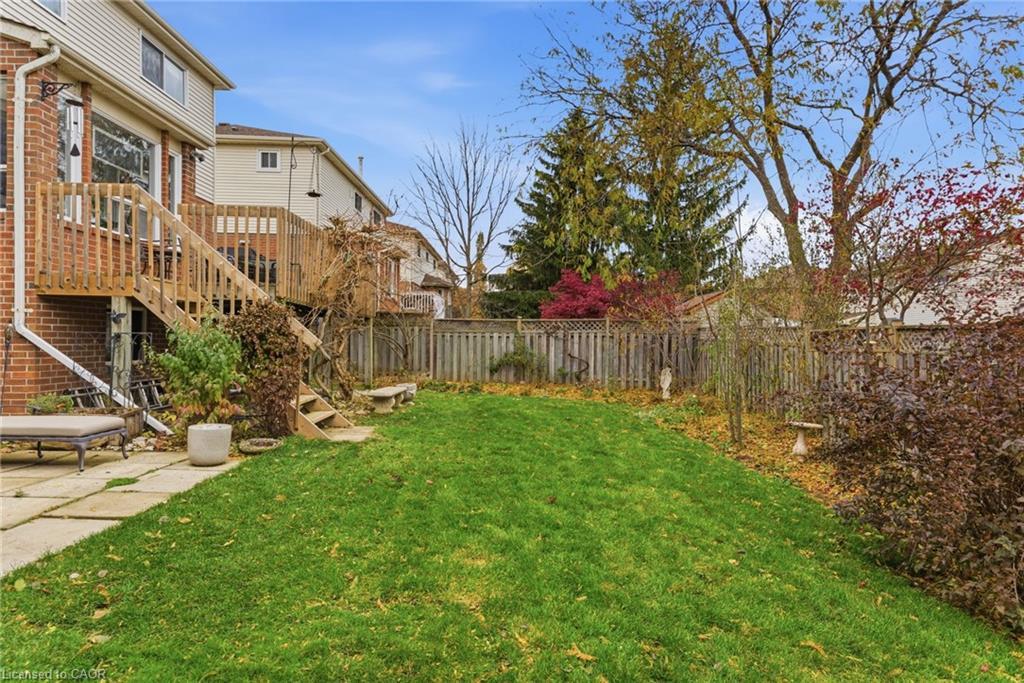 2163 Winding Way, Burlington, ON - Outdoor