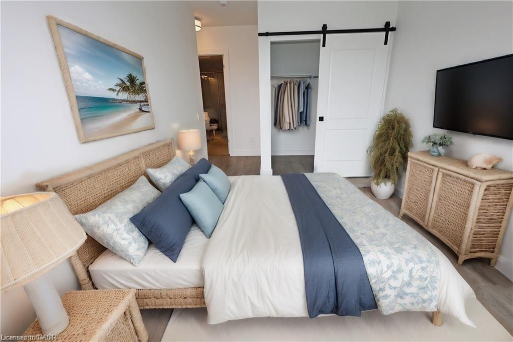 1311-50 Grand Avenue S, Cambridge, ON - Indoor Photo Showing Bedroom