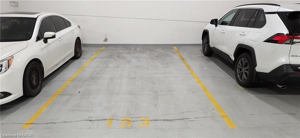 1311-50 Grand Avenue S, Cambridge, ON - Indoor Photo Showing Garage