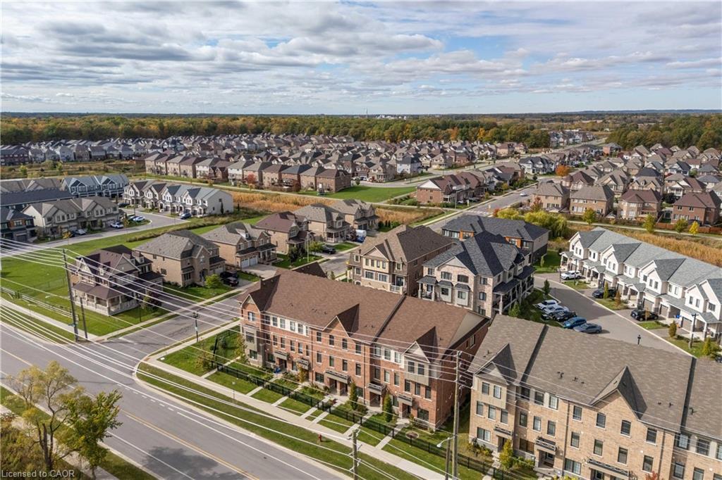 35-8317 Mulberry Drive, Niagara Falls, ON - Outdoor With View