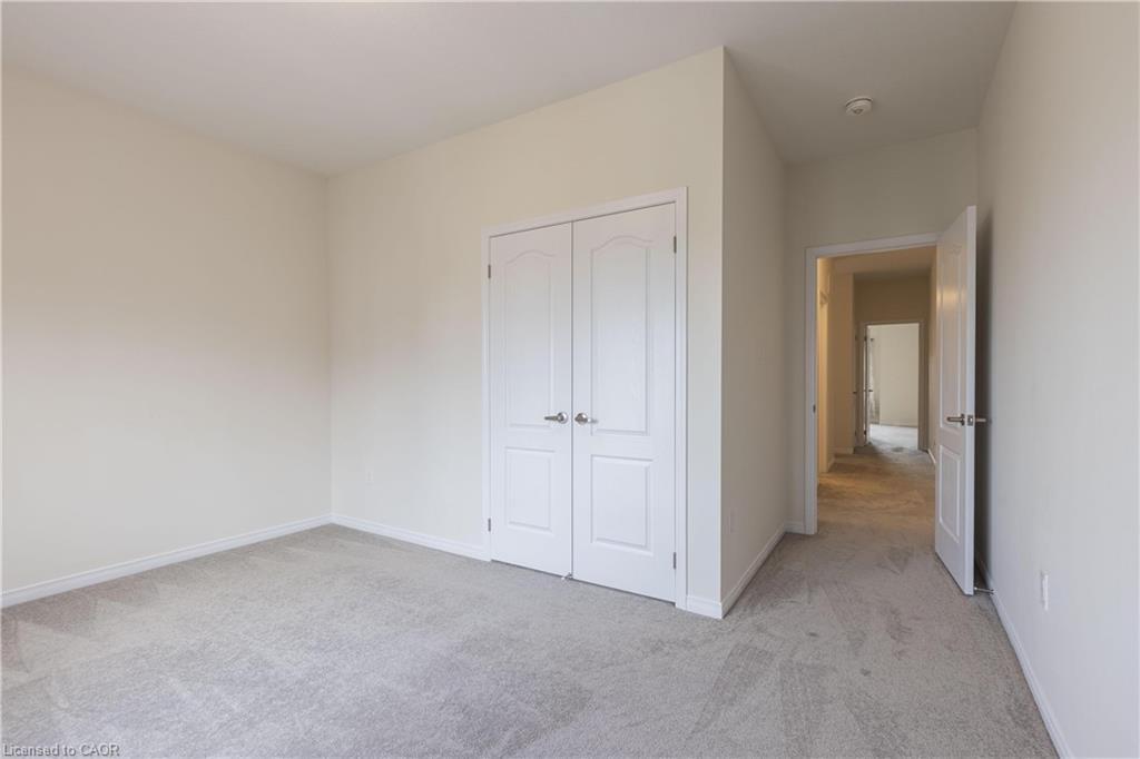 35-8317 Mulberry Drive, Niagara Falls, ON - Indoor Photo Showing Other Room