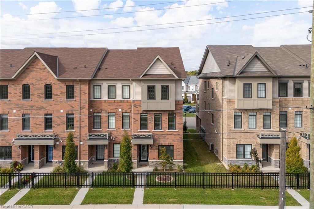 35-8317 Mulberry Drive, Niagara Falls, ON - Outdoor With Facade