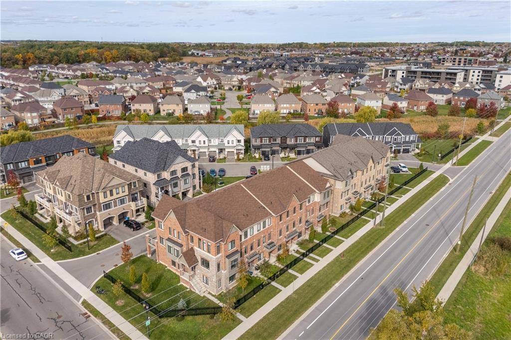 35-8317 Mulberry Drive, Niagara Falls, ON - Outdoor With View