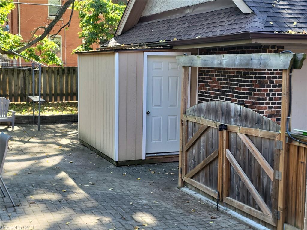 145 Sheridan Street, Brantford, ON - Outdoor