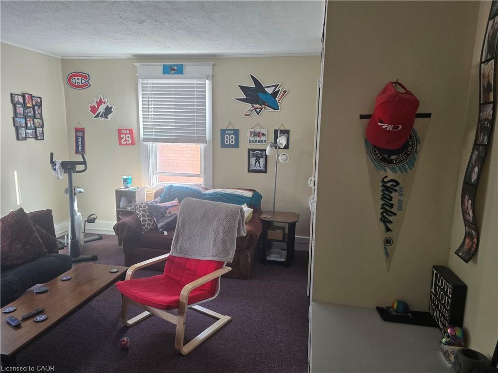 145 Sheridan Street, Brantford, ON - Indoor