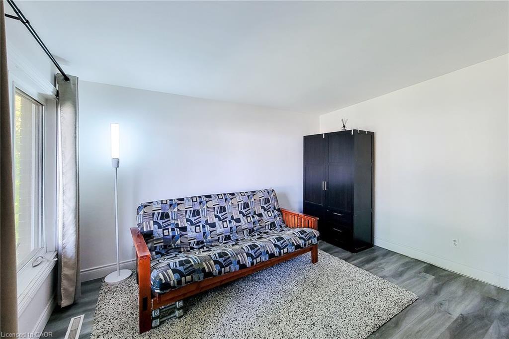 14 Ronaldshay Avenue, Hamilton, ON - Indoor