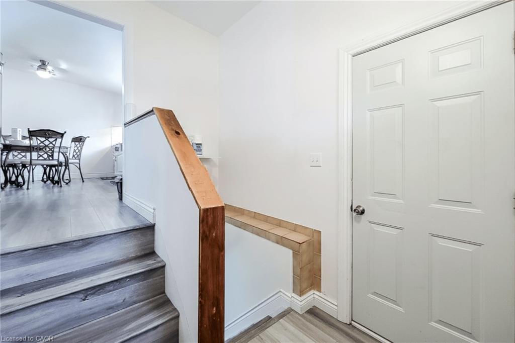 14 Ronaldshay Avenue, Hamilton, ON - Indoor Photo Showing Other Room