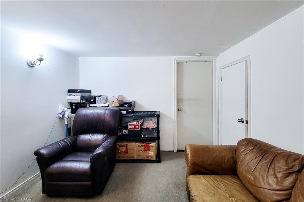 14 Ronaldshay Avenue, Hamilton, ON - Indoor