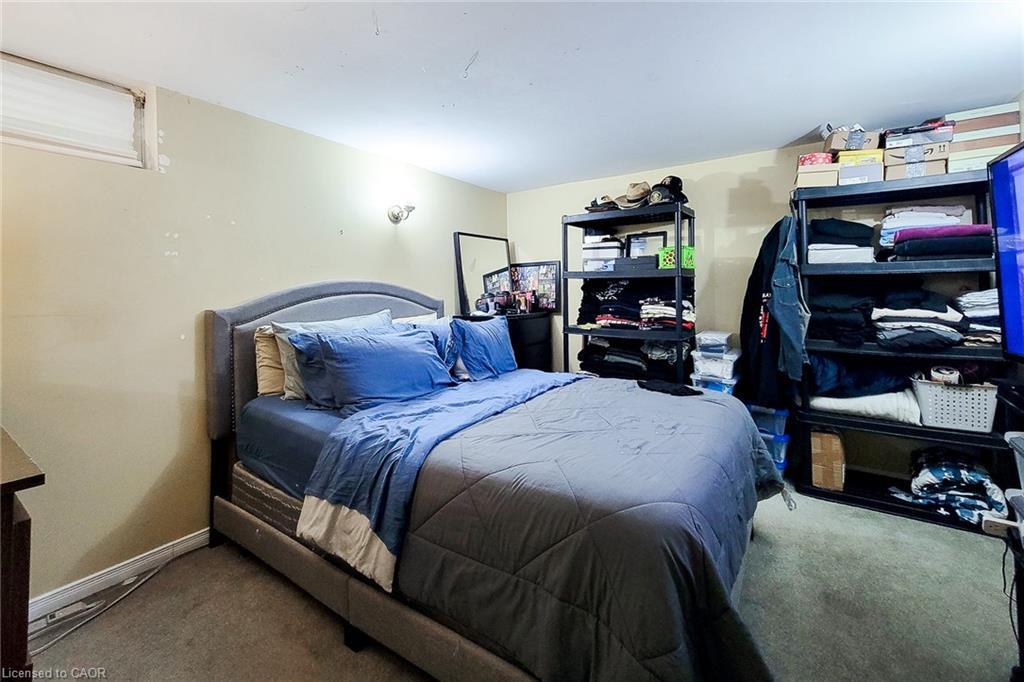 14 Ronaldshay Avenue, Hamilton, ON - Indoor Photo Showing Bedroom