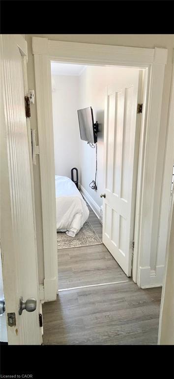 2-298 Emerald Street N, Hamilton, ON - Indoor