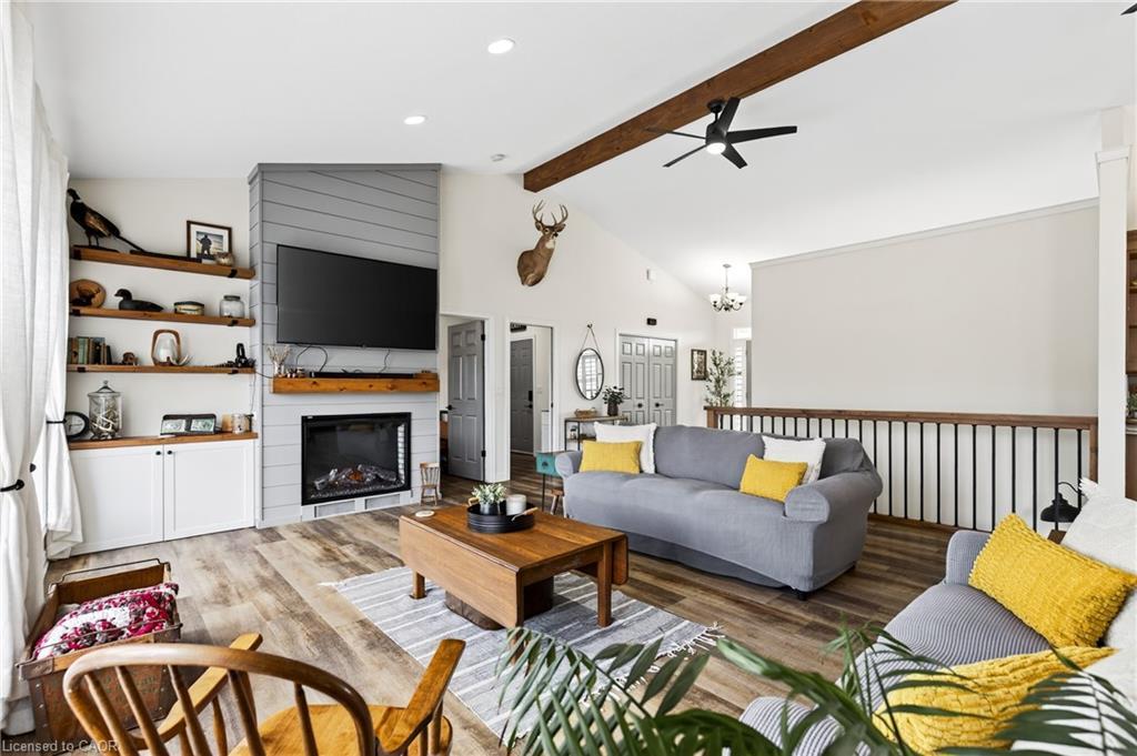 849 River Road, Fenwick, ON - Indoor Photo Showing Living Room With Fireplace