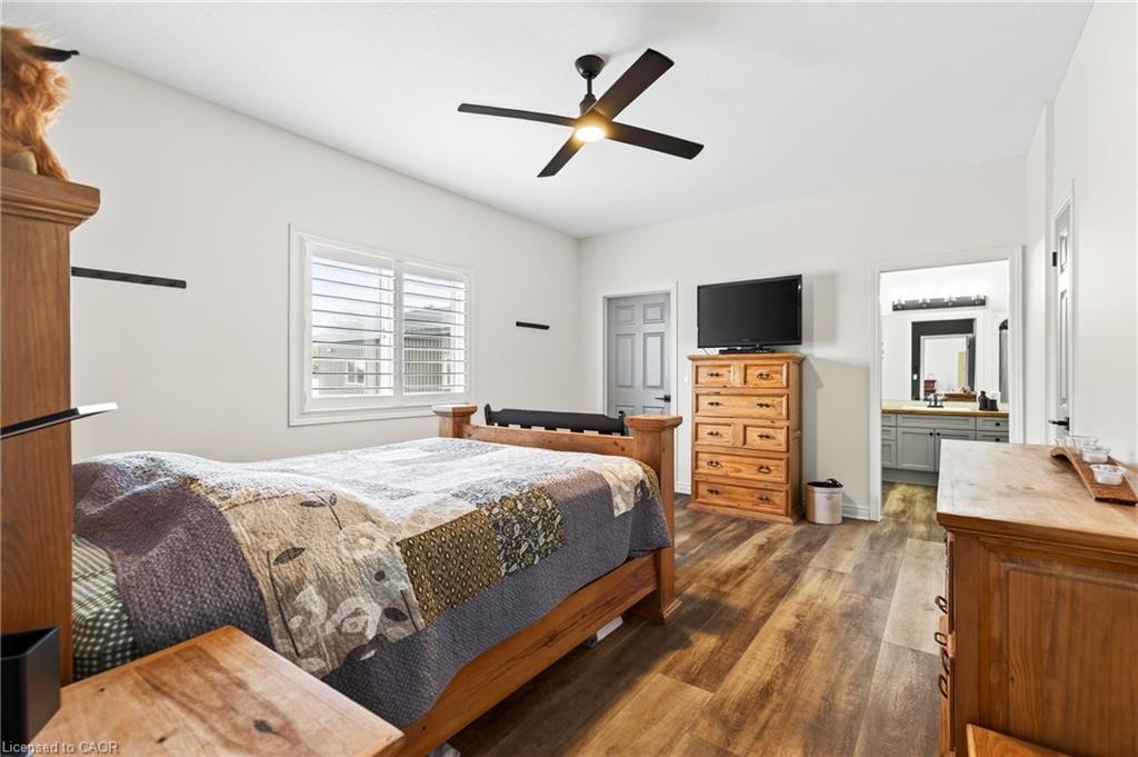 849 River Road, Fenwick, ON - Indoor Photo Showing Bedroom