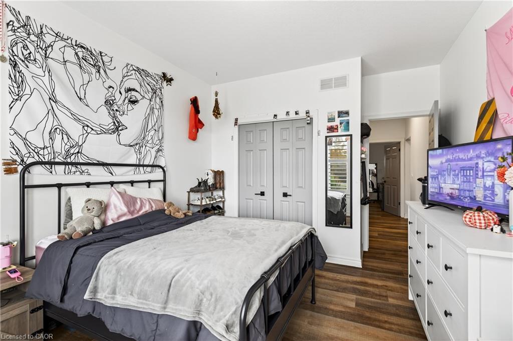 849 River Road, Fenwick, ON - Indoor Photo Showing Bedroom