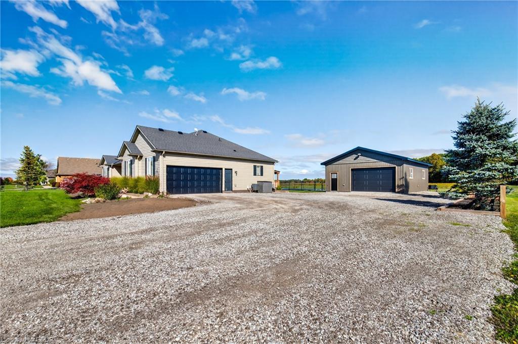 849 River Road, Fenwick, ON - Outdoor