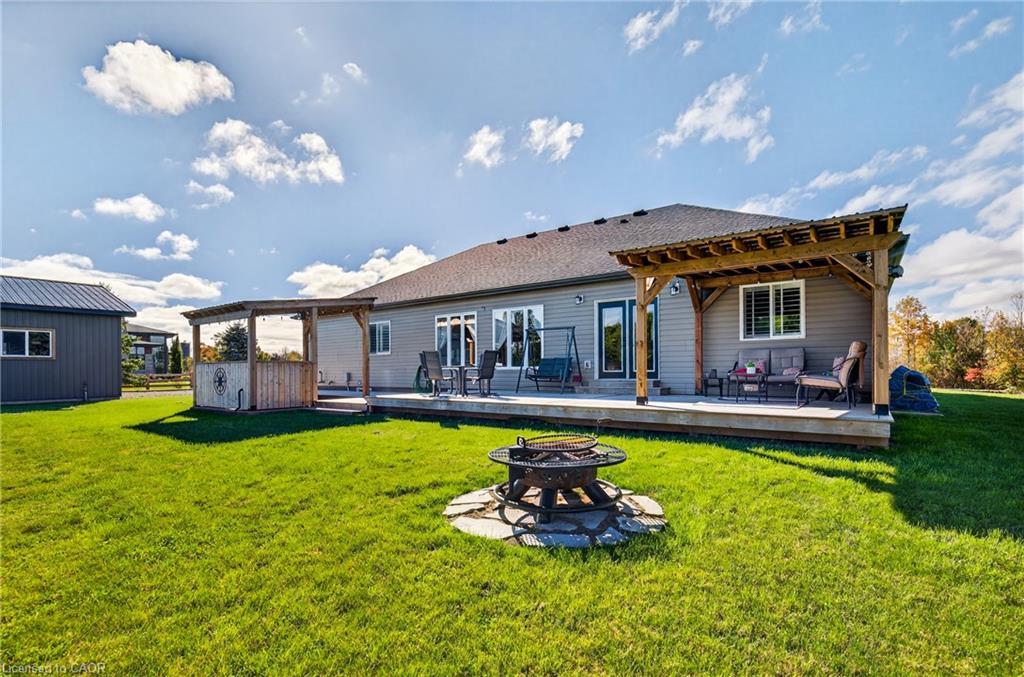 849 River Road, Fenwick, ON - Outdoor With Deck Patio Veranda