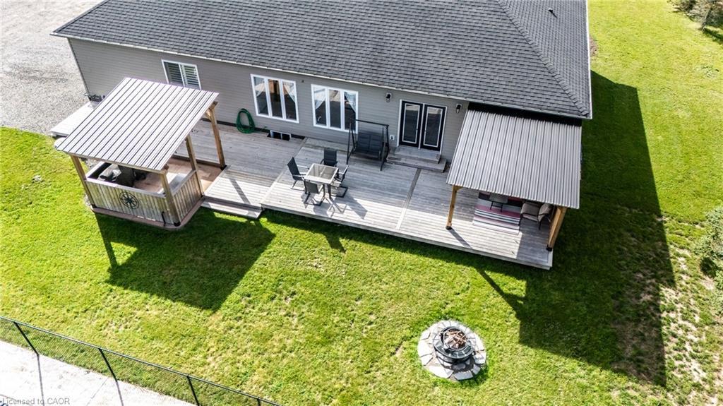 849 River Road, Fenwick, ON - Outdoor With Deck Patio Veranda