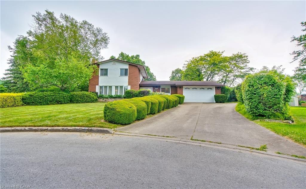 3546 Eton Crescent, Niagara Falls, ON - Outdoor With Facade