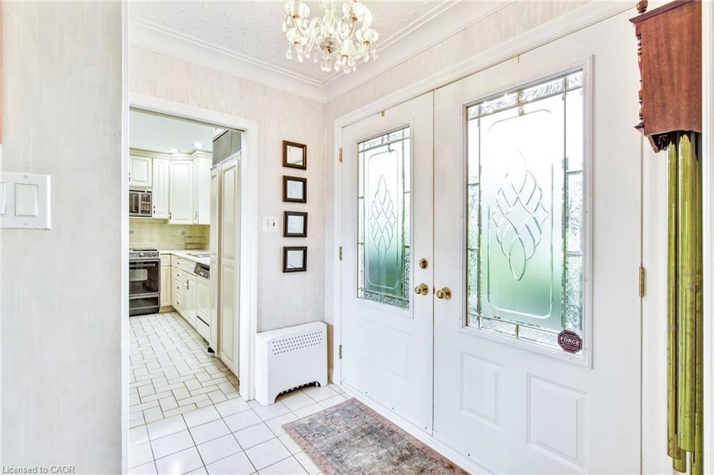 3546 Eton Crescent, Niagara Falls, ON - Indoor Photo Showing Other Room