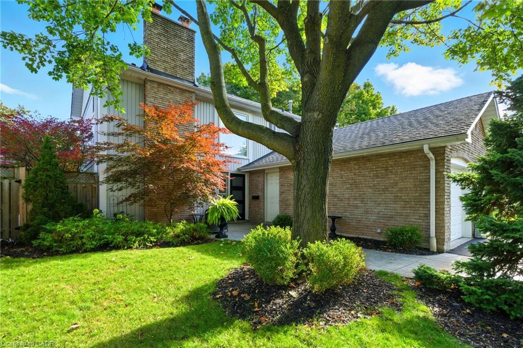 2387 Cavendish Drive, Burlington, ON - Outdoor