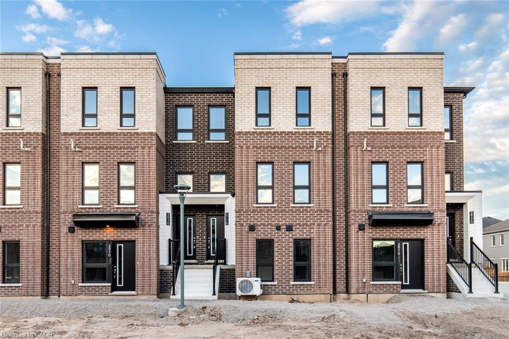 37-70 Kenesky Drive, Waterdown, ON - Outdoor With Facade