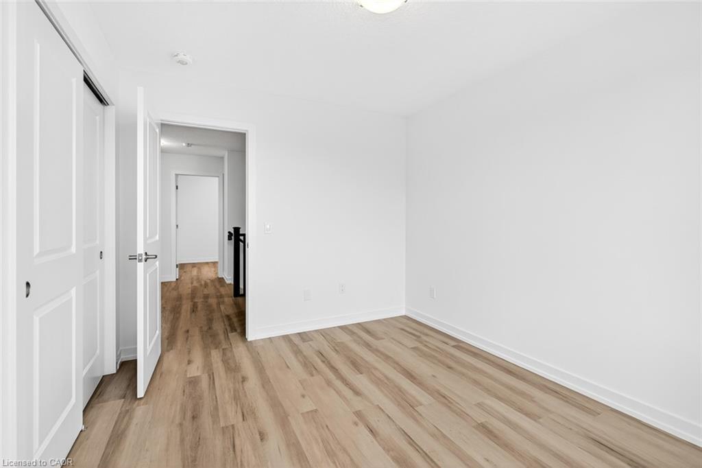 37-70 Kenesky Drive, Waterdown, ON - Indoor Photo Showing Other Room