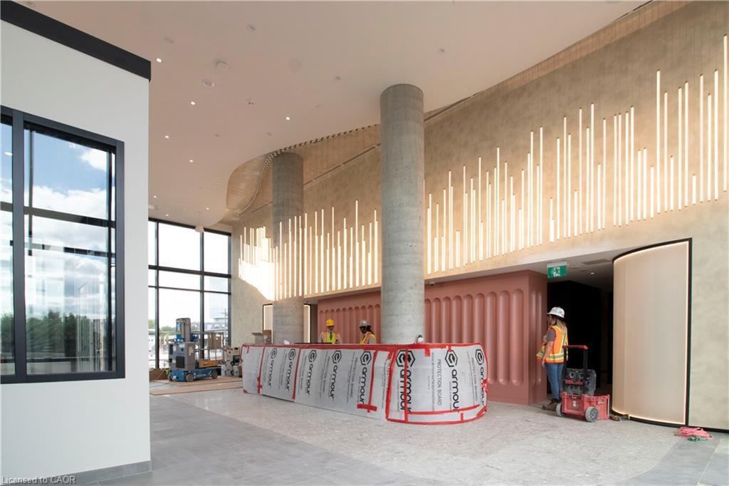 1903-25 Wellington Street, Kitchener, ON - Indoor Photo Showing Other Room