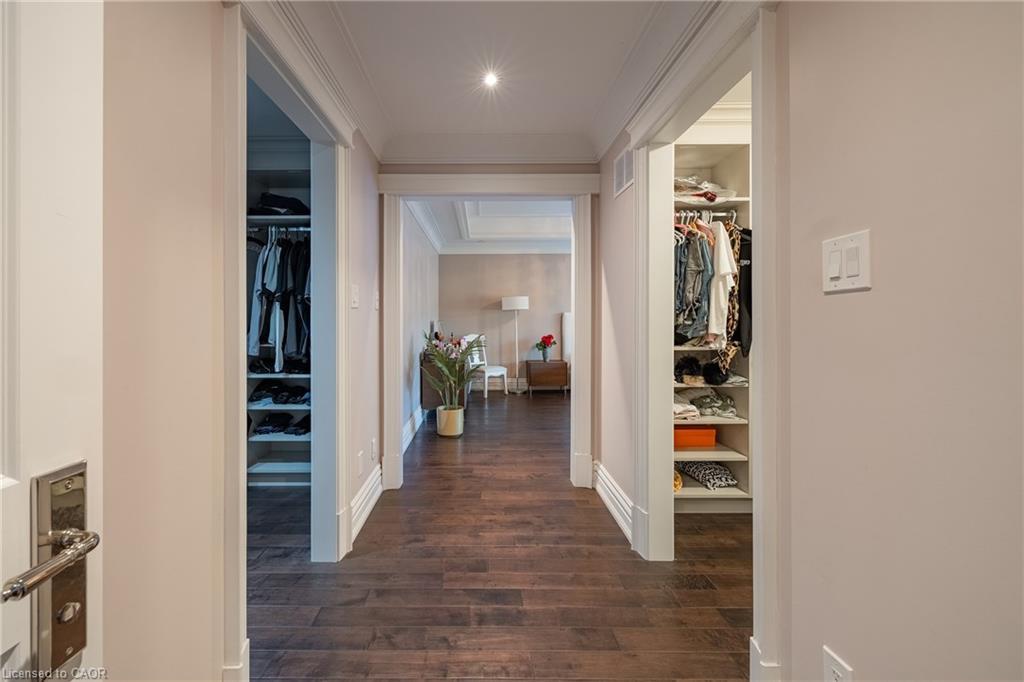 123 Mayfield Drive, Oakville, ON - Indoor Photo Showing Other Room