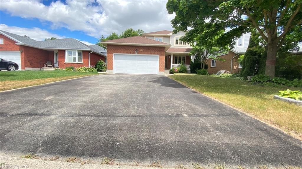 489 Timbercroft Crescent, Waterloo, ON - Outdoor With Facade