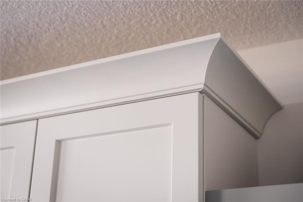 206 Bridge Crescent, Minto, ON - Indoor Photo Showing Other Room