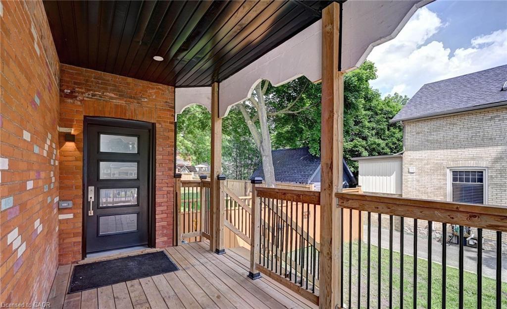831 Hamilton Street, Cambridge, ON - Outdoor With Deck Patio Veranda With Exterior