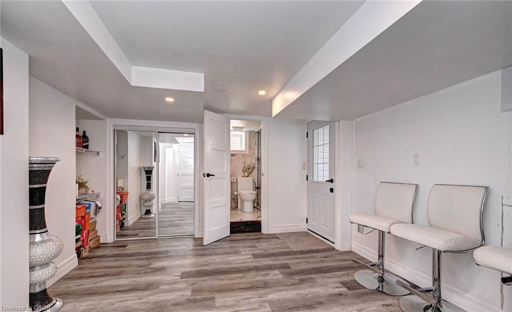 831 Hamilton Street, Cambridge, ON - Indoor Photo Showing Other Room