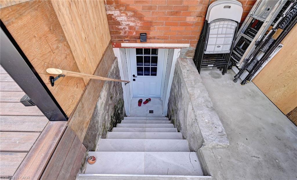 831 Hamilton Street, Cambridge, ON - Outdoor With Exterior