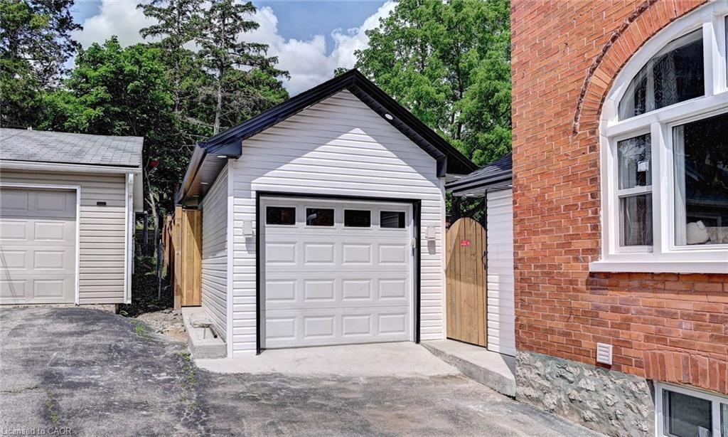 831 Hamilton Street, Cambridge, ON - Outdoor With Exterior