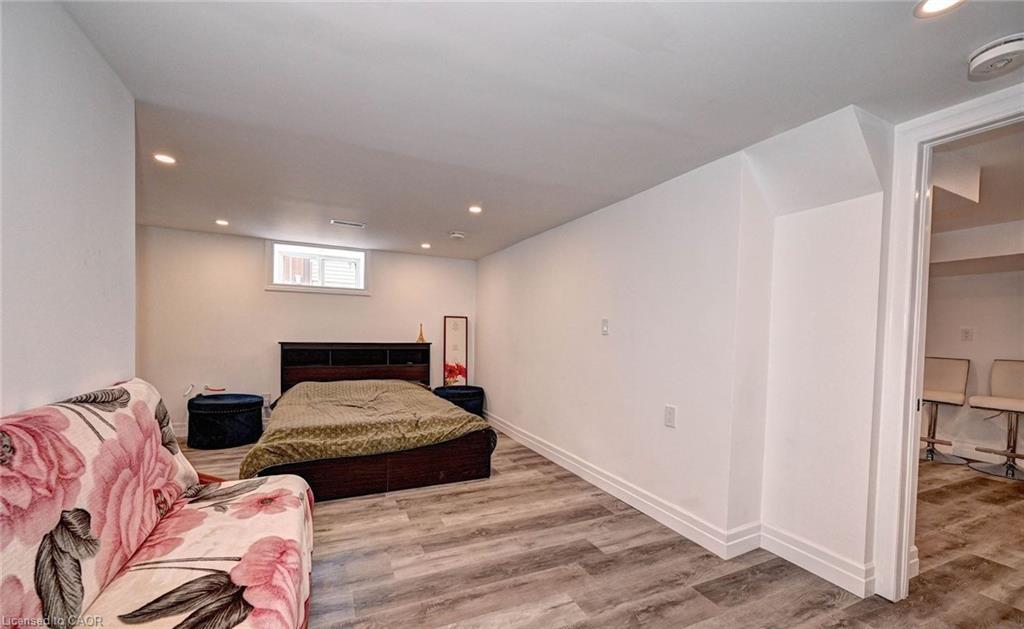 831 Hamilton Street, Cambridge, ON - Indoor