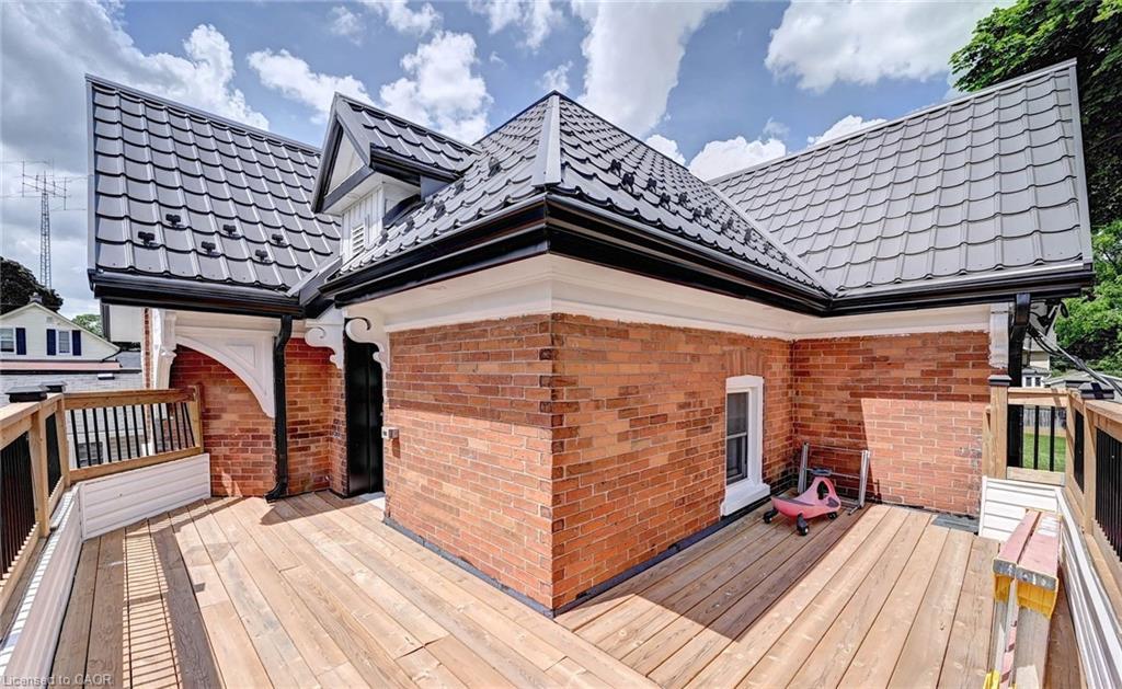 831 Hamilton Street, Cambridge, ON - Outdoor With Deck Patio Veranda