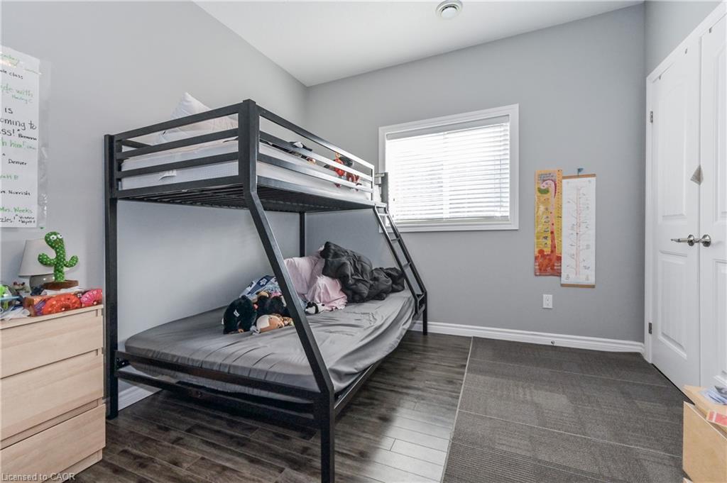 145 Kertland Street, Elora, ON - Indoor Photo Showing Bedroom