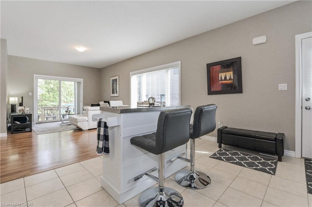 145 Kertland Street, Elora, ON - Indoor