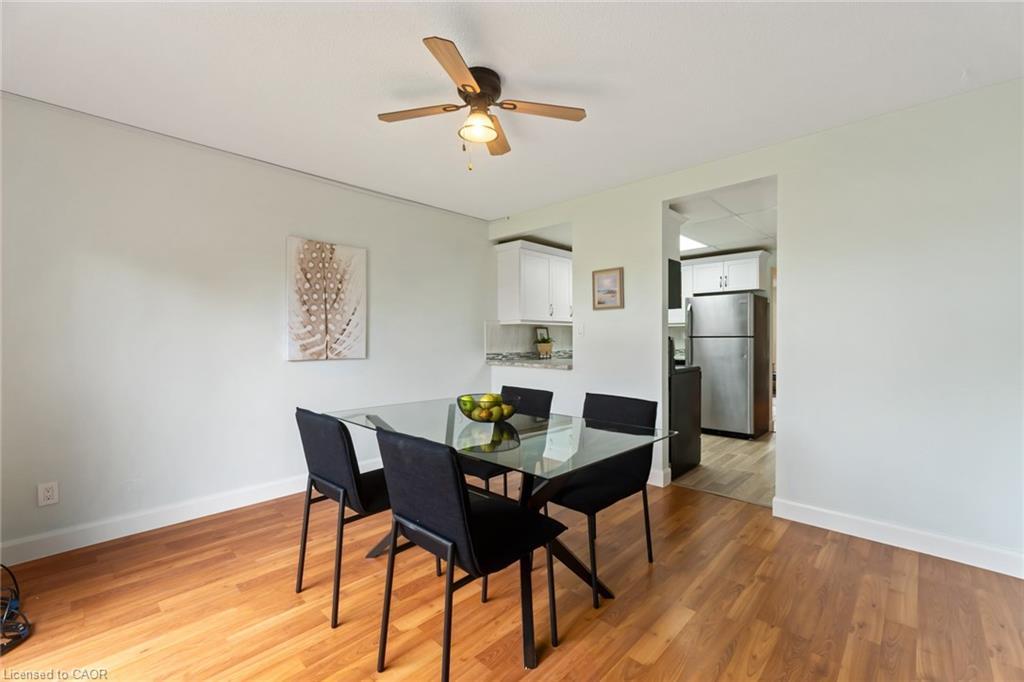 10-8646 Willoughby Drive, Niagara Falls, ON - Indoor Photo Showing Dining Room
