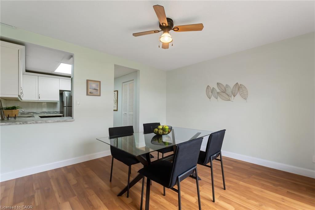 10-8646 Willoughby Drive, Niagara Falls, ON - Indoor Photo Showing Dining Room