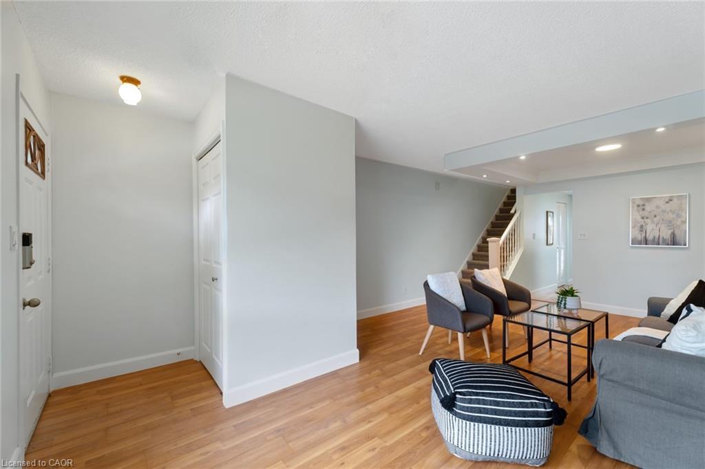 10-8646 Willoughby Drive, Niagara Falls, ON - Indoor