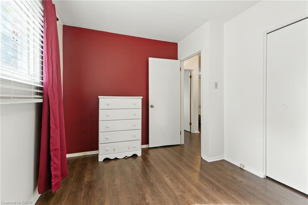 Main-10 Owen Place, Hamilton, ON - Indoor