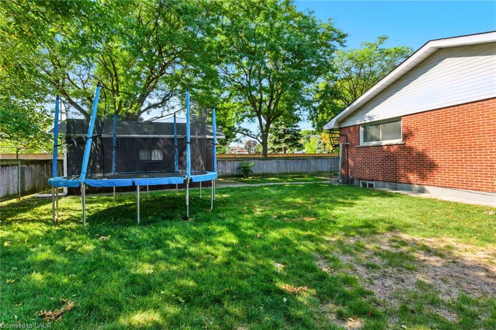 Main-10 Owen Place, Hamilton, ON - Outdoor