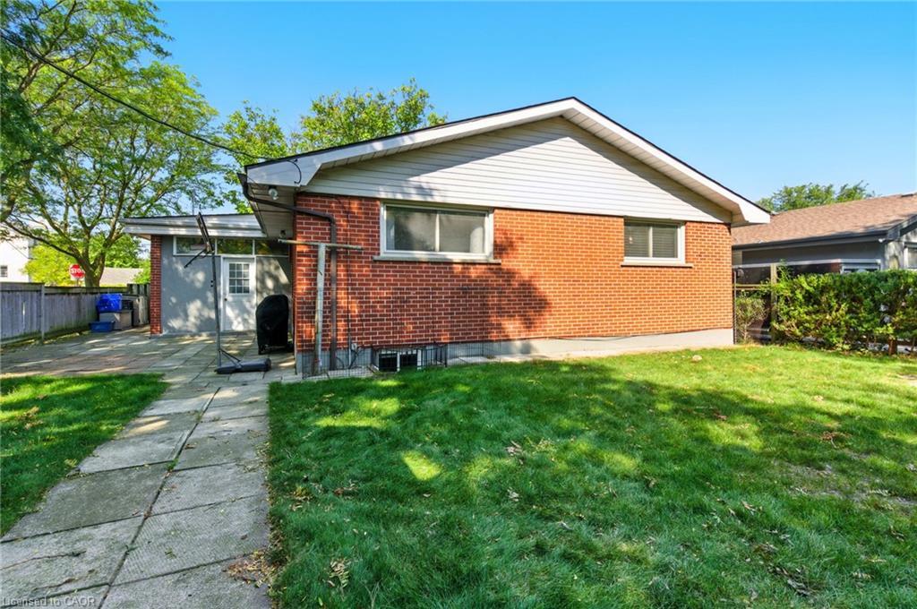 Main-10 Owen Place, Hamilton, ON - Outdoor