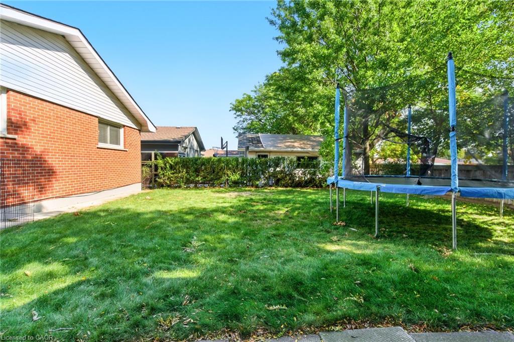 Main-10 Owen Place, Hamilton, ON - Outdoor