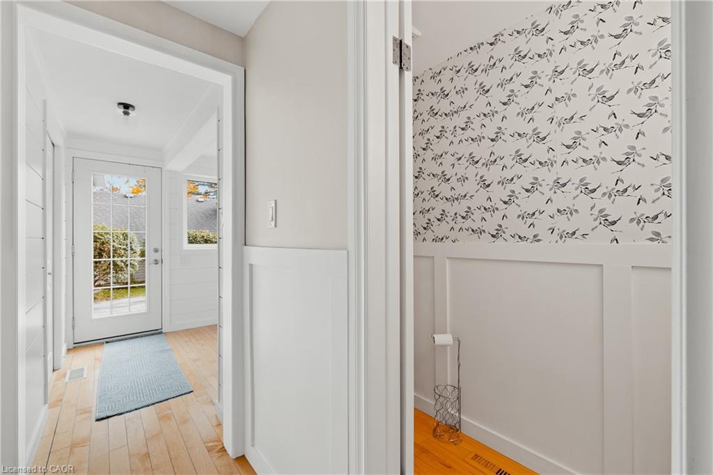 26 Nightingale Crescent, Elmira, ON - Indoor Photo Showing Other Room