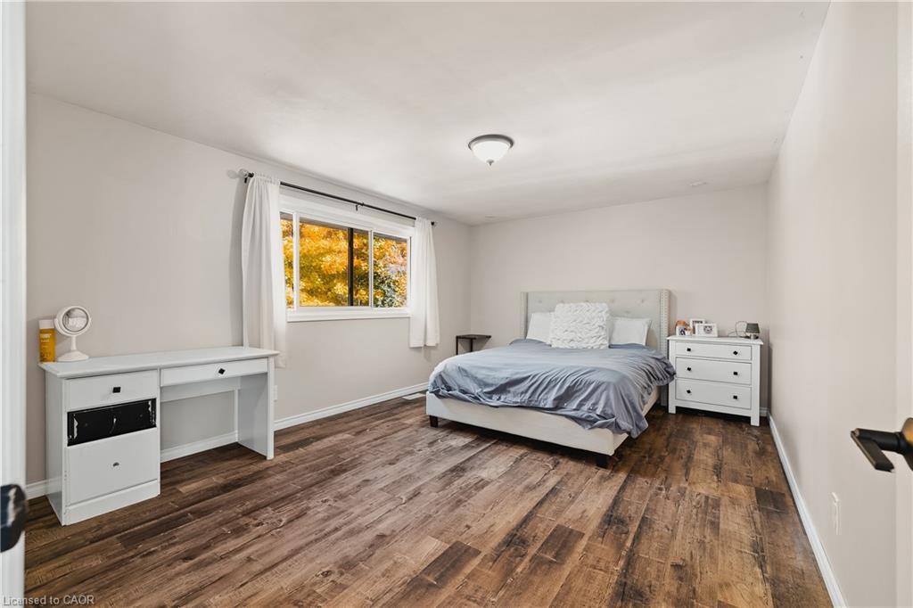 26 Nightingale Crescent, Elmira, ON - Indoor Photo Showing Bedroom