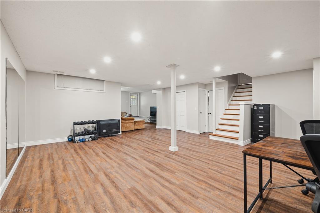 26 Nightingale Crescent, Elmira, ON - Indoor