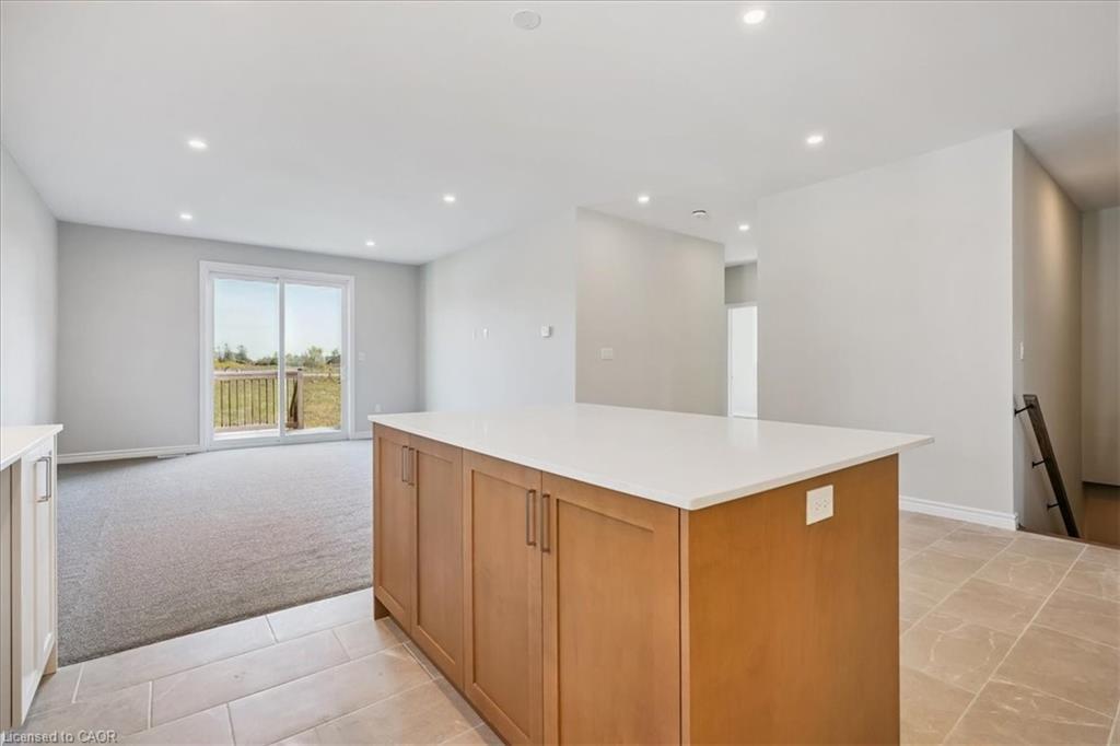 10 Michelle'S Way, Hagersville, ON - Indoor