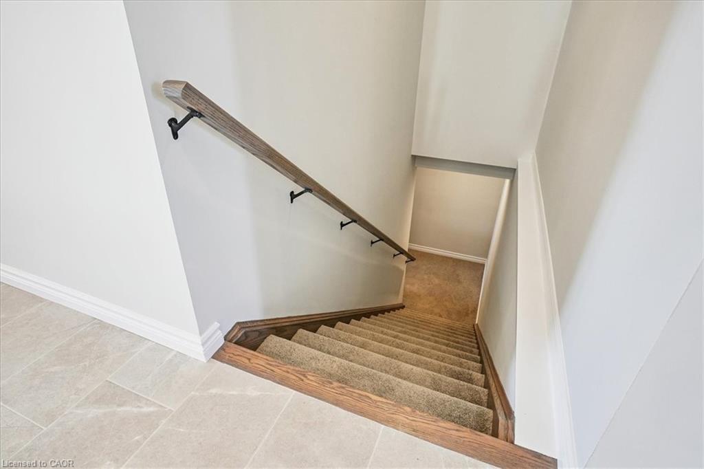 10 Michelle'S Way, Hagersville, ON - Indoor Photo Showing Other Room