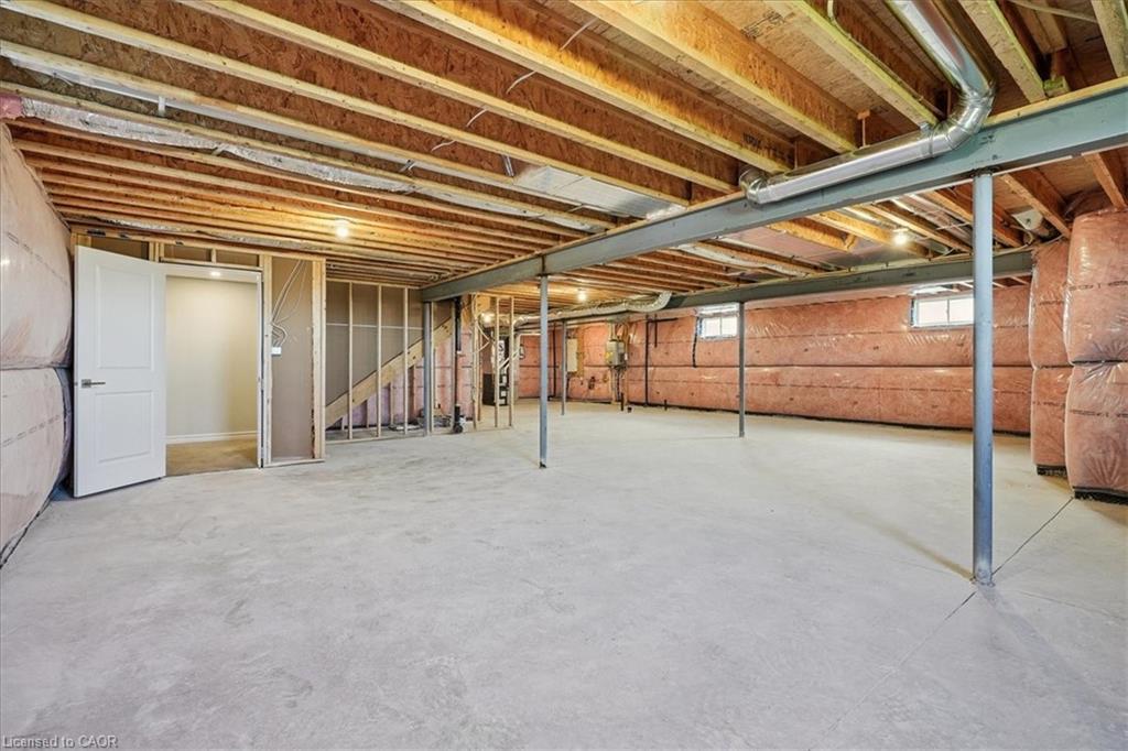 10 Michelle'S Way, Hagersville, ON - Indoor Photo Showing Basement